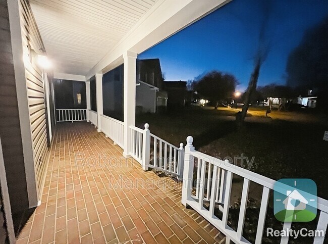 Foto del edificio - 13446 Cassington Ct