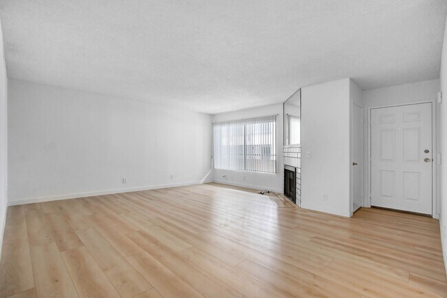 Building Photo - 10604 Wilkins Ave in Westwood