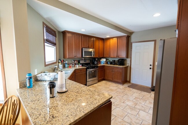 Foto del edificio - 1101 22nd Ave SE