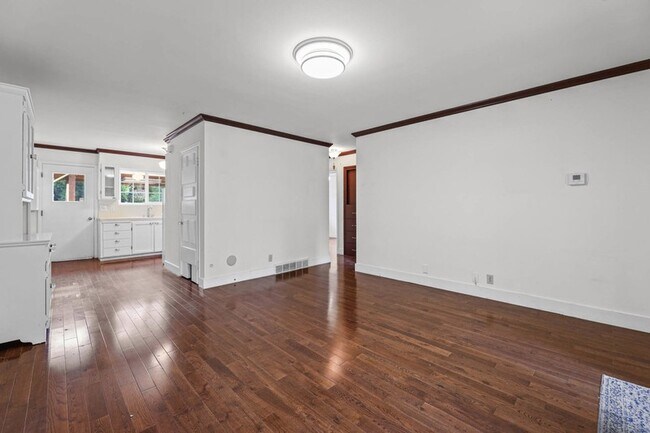 Foto del edificio - 883 4900 S