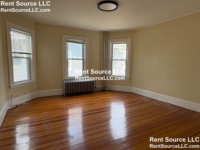 Building Photo - 39 Watts St