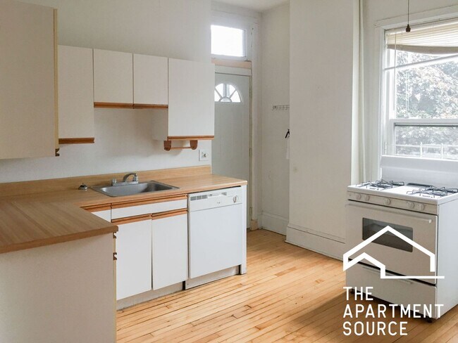 Building Photo - 1206 W Wrightwood Ave