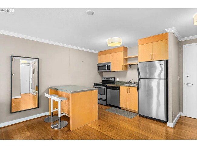 Foto del edificio - 255 SW Harrison St