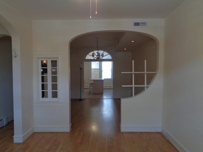 Building Photo - 2623 Fait Ave