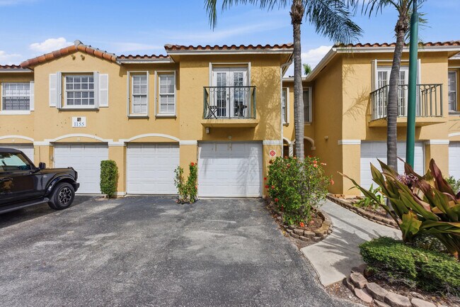 Foto del edificio - 1155 Lake Shore Dr