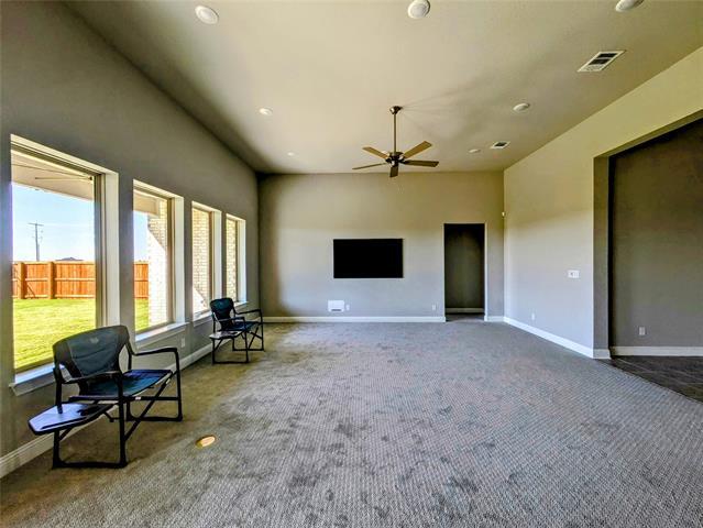 Foto del edificio - 3010 Meadow Dell Dr