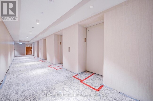 Building Photo - 138 Downes St