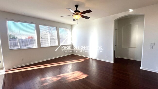 Building Photo - A Beautiful El Dorado Hills 3bd/2ba House!
