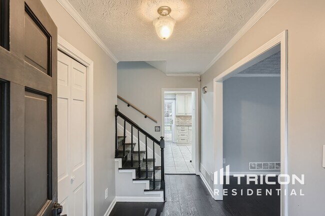 Foto del edificio - 5381 Willow Point Pkwy