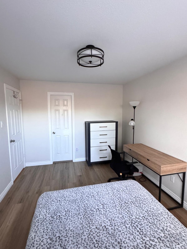 Foto del edificio - 9020 Osceola St