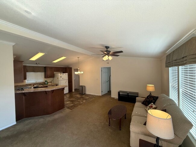 Foto del edificio - Spacious 3-bedroom, 2-bathroom home in the desirable College Area of San Diego