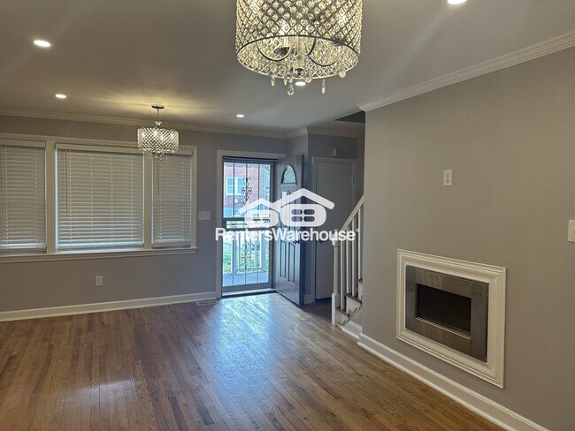Building Photo - 5926 Belle Vista Ave