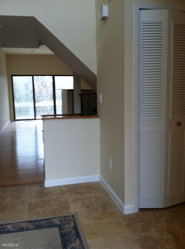 Building Photo - 2 br, 2 bath House - Green Farms