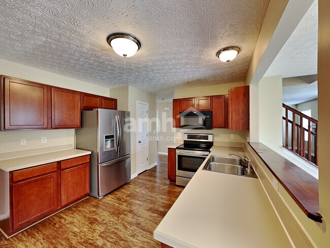 Foto del edificio - 227 Merriston Cir