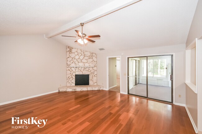 Foto del edificio - 10857 Knottingby Dr