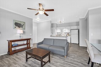 Building Photo - 2900 Sunridge Heights Pkwy