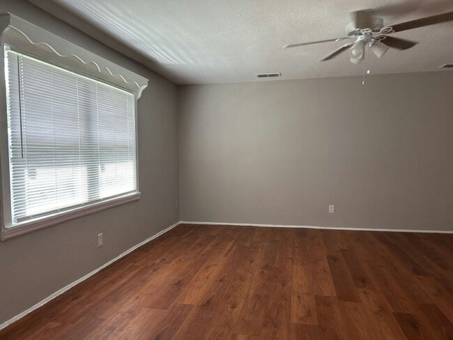 Building Photo - 1114 Choctaw Village Dr