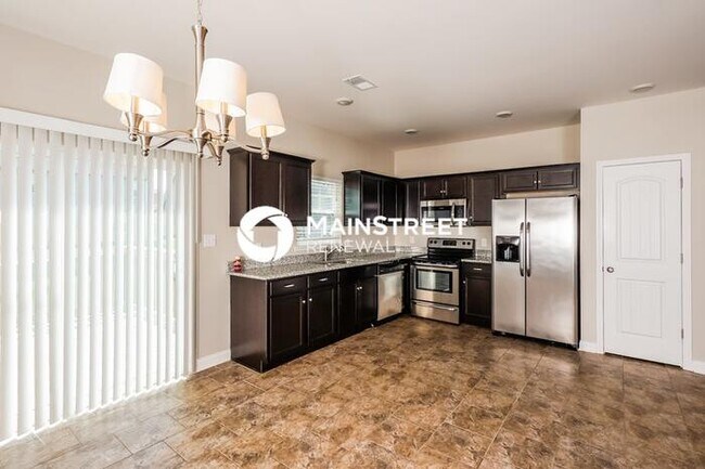 Foto del edificio - 4 Bedroom Pet-Friendly Home in Louisville,...