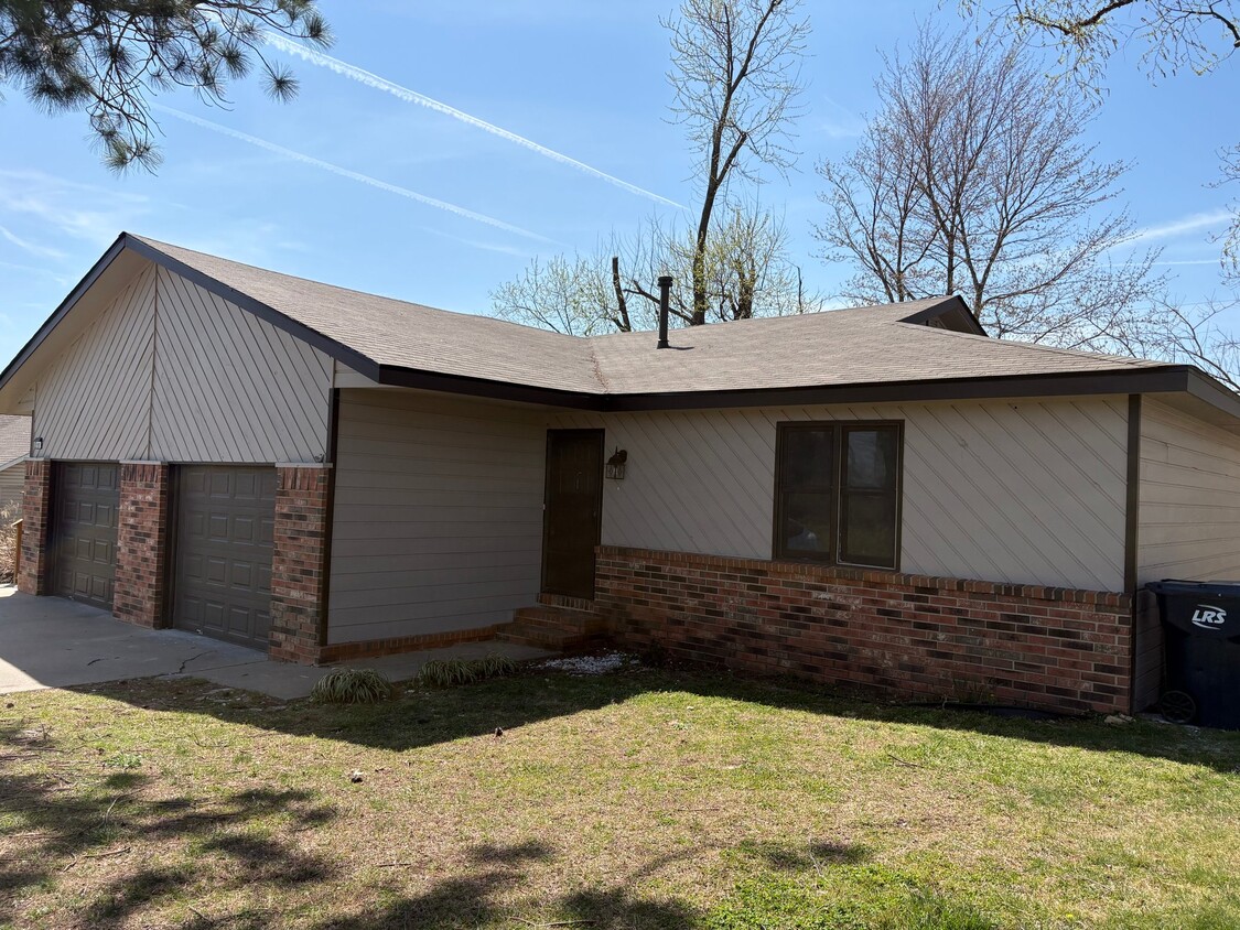 Photo - 1508 S 11th St (Rogers, AR)