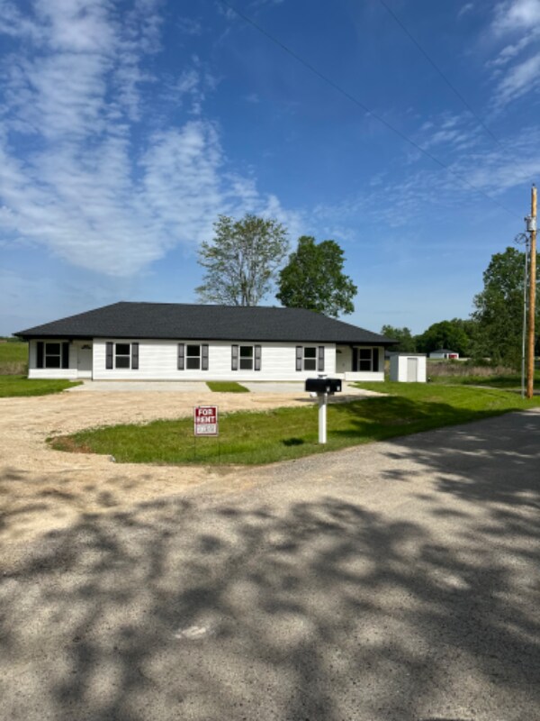 Primary Photo - 628 Co Rd 318