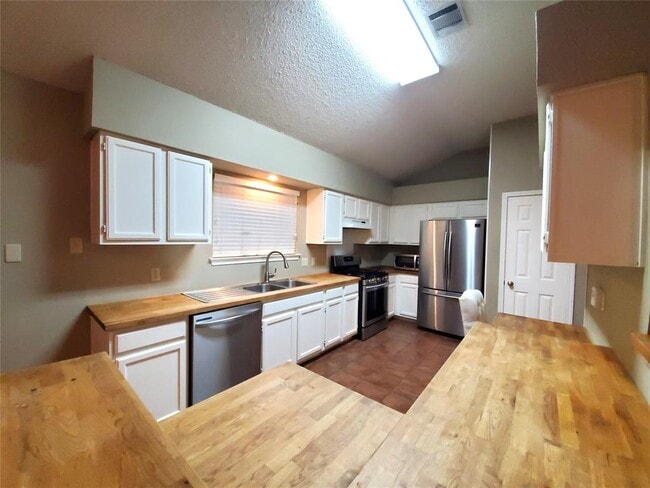 Building Photo - 12604 Wittmer Dr