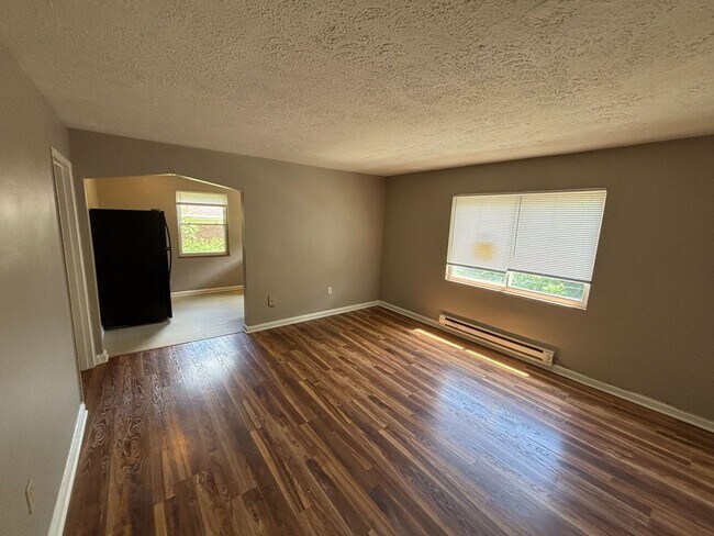 Foto del edificio - 3121 Gobel Ave