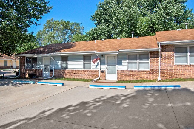 Apartments For Rent In Elmwood Ct Apartments For Rent In Elmwood Ct