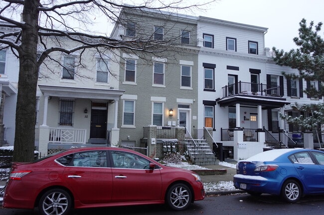 Photo - 34 Channing St NW House