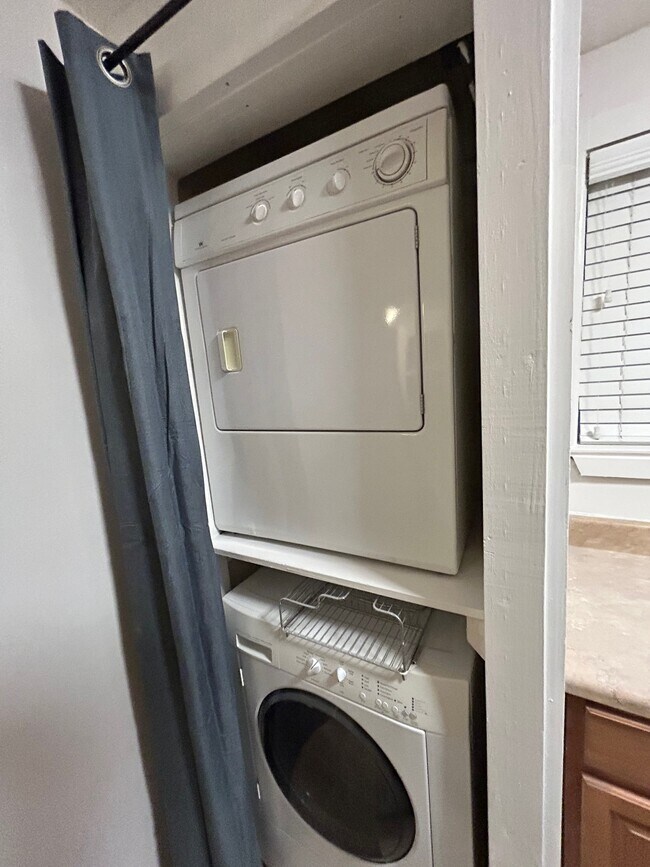 Foto del edificio - 4315 Antisdale St