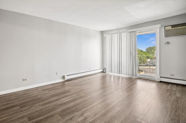 Foto del edificio - 2500 Mark Thomas Ln