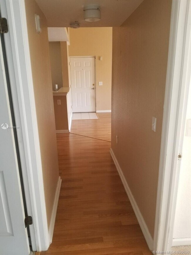Building Photo - 15400 SW 284th St