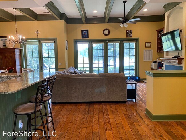 Foto del edificio - 2 br, 2 bath House - 38 Claremont Ave