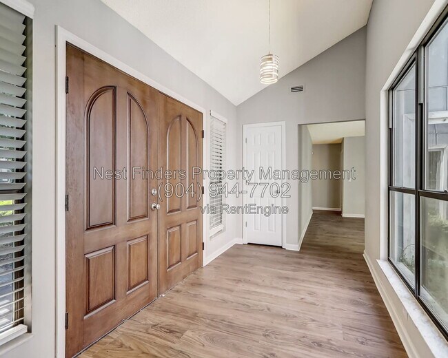 Foto del edificio - 10829 Cheatham Trail