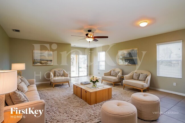 Foto del edificio - 608 NW 11th St