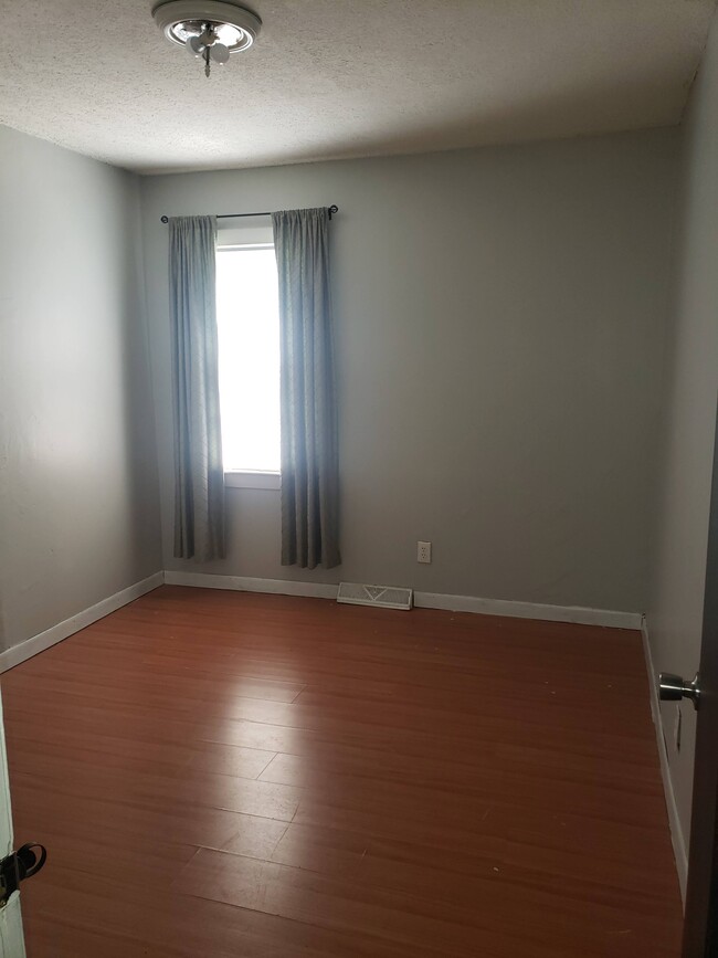 100 Sterry St Unit 1, Pawtucket, RI 02860 - Apartments in Pawtucket, RI ...