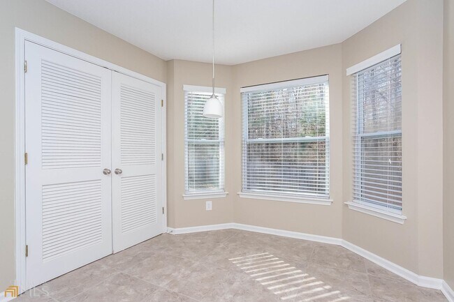 Building Photo - 3917 Oakman Pl
