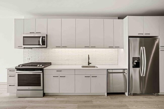 Foto del edificio - 2179 N Elston Ave