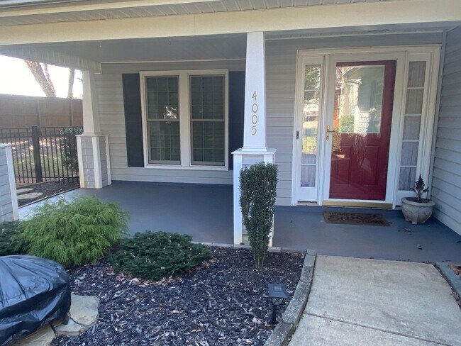 Photo - Move-in Ready! House