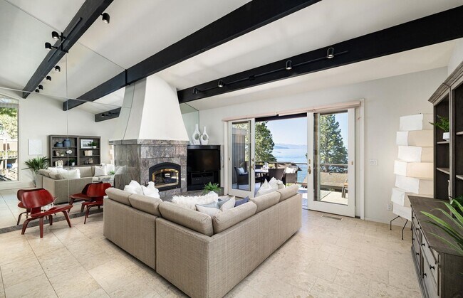 Building Photo - Stunning Lake Front Condo - All that Lake ...