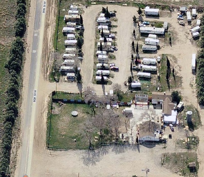 Aerial Photo - Del Sur Gardens RV Park