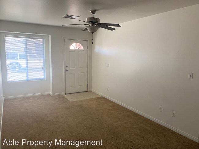 Building Photo - 603 Blue Mountain Way