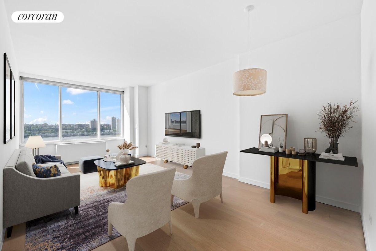 Foto principal - 200 Riverside Blvd