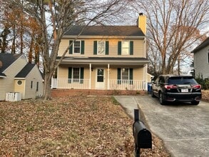 Building Photo - 4028 Iron Horse Rd