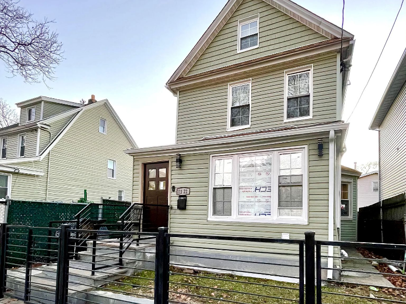 Primary Photo - 111-22 158th St