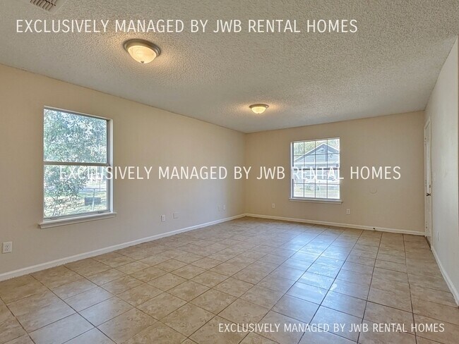 Foto del edificio - 2428 Lowell Ave