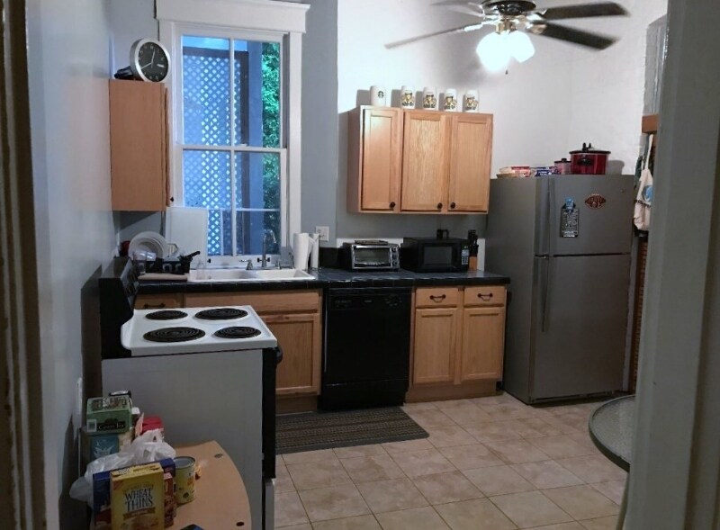 Foto del edificio - 2907 Ellwood Ave