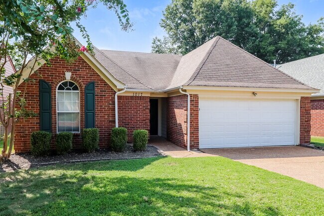 Building Photo - 1017 Spanish Trail Ln