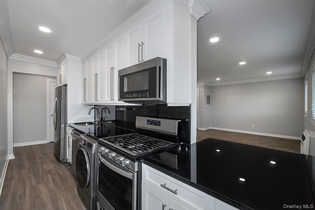 Foto del edificio - 407 E Main St