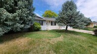 Primary Photo - 175 Applewood Dr