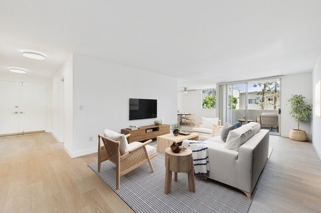 Building Photo - Mammoth Park Towers